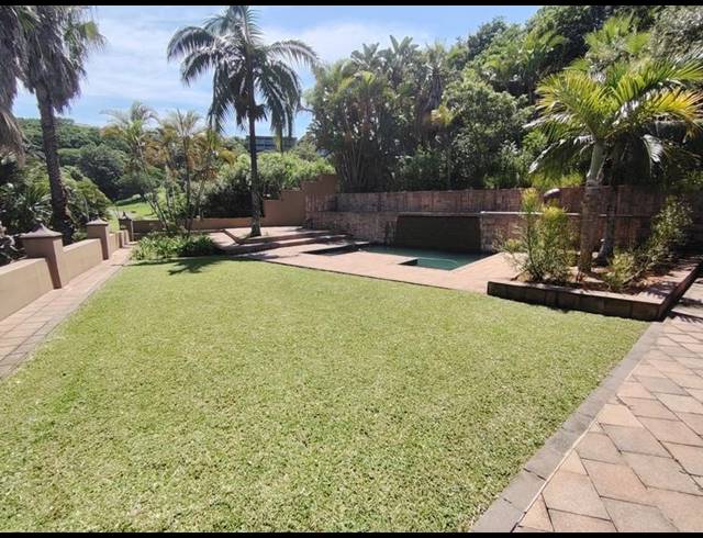 4 BEDROOM HOUSE FOR SALE IN LA LUCIA